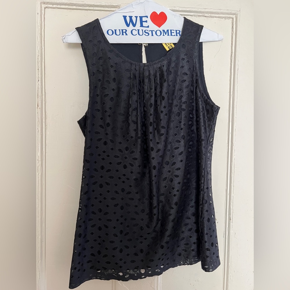 Banana republic small top